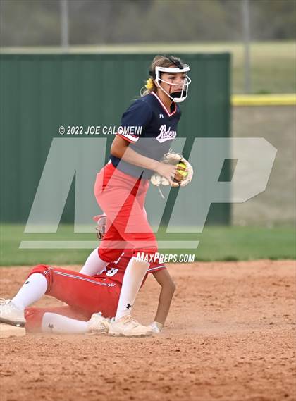 Thumbnail 2 in Lee vs SA Roosevelt photogallery.
