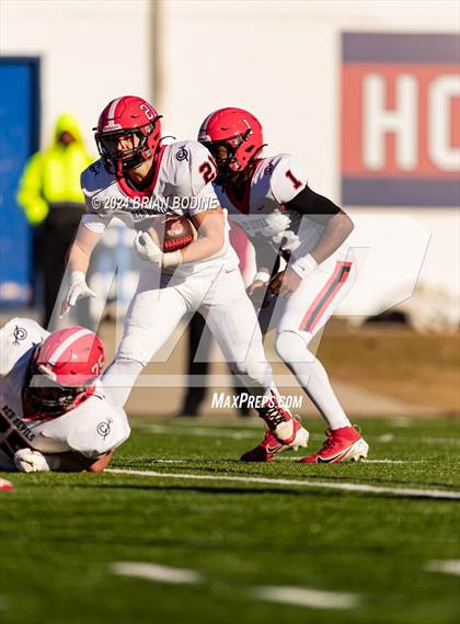 Thumbnail 1 in Clinton vs Barnwell (SCHSL 2A Final) photogallery.