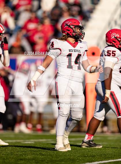 Thumbnail 1 in Clinton vs Barnwell (SCHSL 2A Final) photogallery.