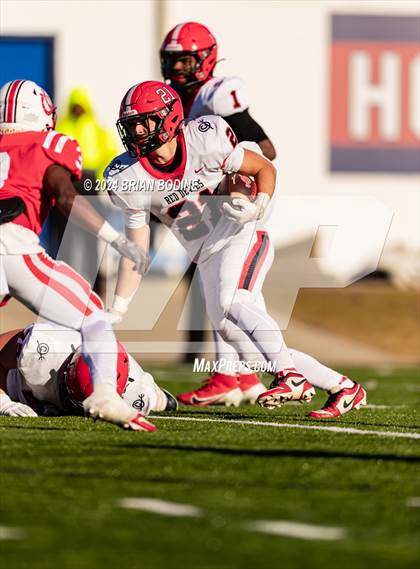 Thumbnail 1 in Clinton vs Barnwell (SCHSL 2A Final) photogallery.