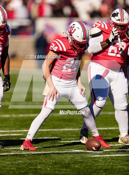 Thumbnail 2 in Clinton vs Barnwell (SCHSL 2A Final) photogallery.