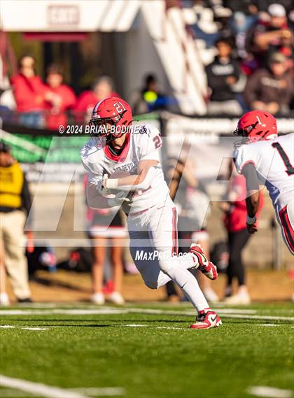 Thumbnail 2 in Clinton vs Barnwell (SCHSL 2A Final) photogallery.
