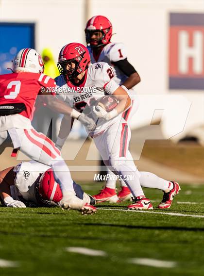 Thumbnail 2 in Clinton vs Barnwell (SCHSL 2A Final) photogallery.
