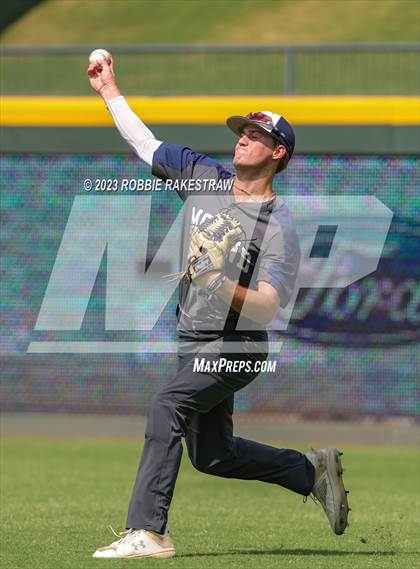 Thumbnail 1 in Cypress Woods vs. Flower Mound (UIL 6A Baseball State Semifinal) photogallery.