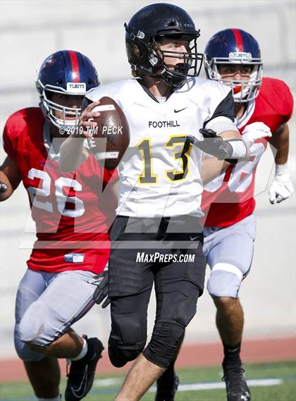 Thumbnail 3 in Foothill @ Yorba Linda photogallery.
