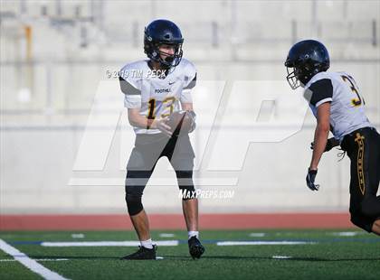 Thumbnail 1 in Foothill @ Yorba Linda photogallery.