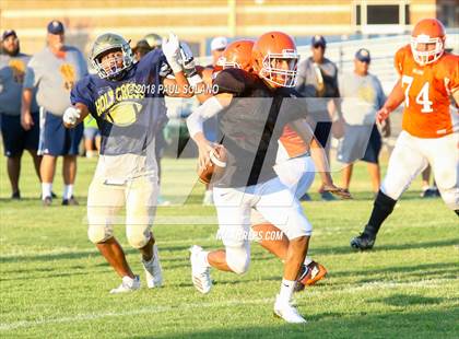 Thumbnail 2 in Holy Cross @ Burbank (Scrimmage) photogallery.