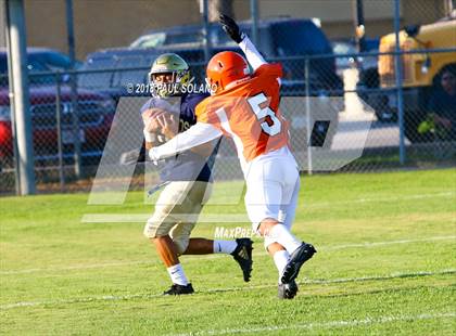 Thumbnail 2 in Holy Cross @ Burbank (Scrimmage) photogallery.