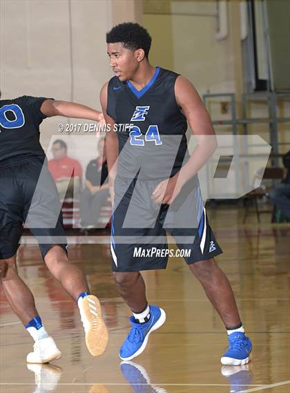 Thumbnail 3 in Immanuel vs. St. Joseph Notre Dame (FR Barry Christmas Classic) photogallery.