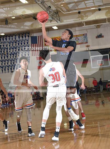 Thumbnail 1 in Immanuel vs. St. Joseph Notre Dame (FR Barry Christmas Classic) photogallery.