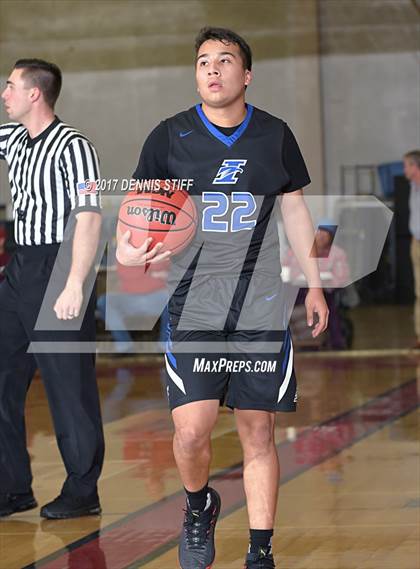 Thumbnail 2 in Immanuel vs. St. Joseph Notre Dame (FR Barry Christmas Classic) photogallery.
