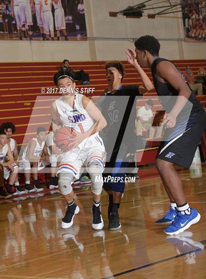 Thumbnail 2 in Immanuel vs. St. Joseph Notre Dame (FR Barry Christmas Classic) photogallery.