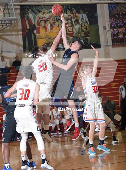 Thumbnail 1 in Immanuel vs. St. Joseph Notre Dame (FR Barry Christmas Classic) photogallery.