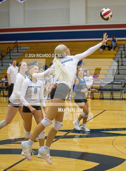 Thumbnail 1 in Tompkins vs Clear Springs photogallery.