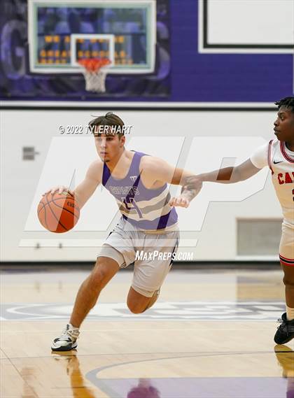 Thumbnail 1 in Perry Meridian vs. Southport (IHSAA 4A Sectional Semi-Final) photogallery.