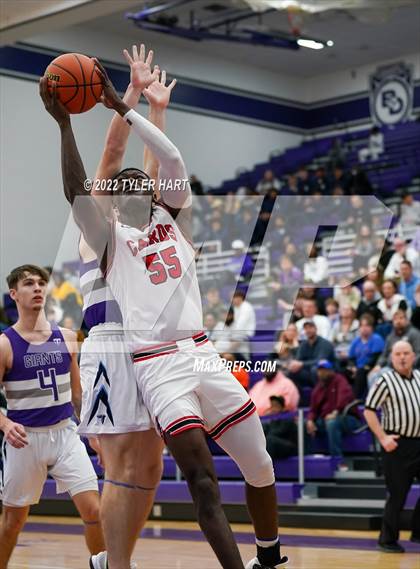 Thumbnail 2 in Perry Meridian vs. Southport (IHSAA 4A Sectional Semi-Final) photogallery.