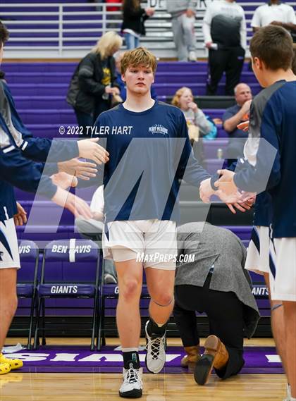 Thumbnail 2 in Perry Meridian vs. Southport (IHSAA 4A Sectional Semi-Final) photogallery.