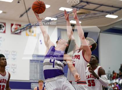 Thumbnail 2 in Perry Meridian vs. Southport (IHSAA 4A Sectional Semi-Final) photogallery.
