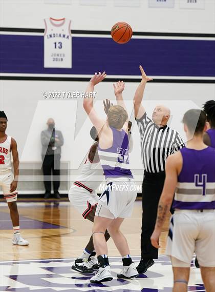 Thumbnail 2 in Perry Meridian vs. Southport (IHSAA 4A Sectional Semi-Final) photogallery.