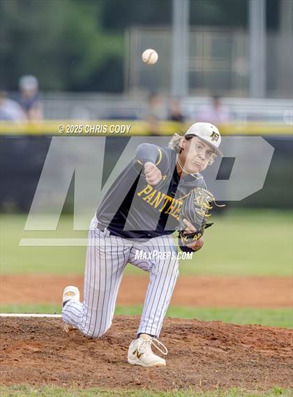 Thumbnail 3 in Liberty vs. Washington (UIL Baseball 4A D2 Bi-District) photogallery.