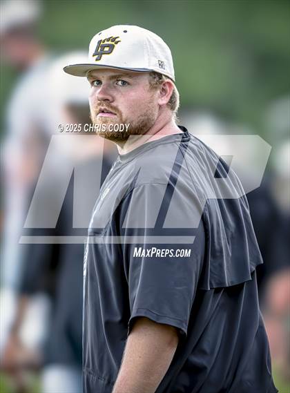 Thumbnail 1 in Liberty vs. Washington (UIL Baseball 4A D2 Bi-District) photogallery.