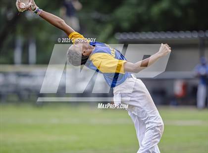Thumbnail 2 in Liberty vs. Washington (UIL Baseball 4A D2 Bi-District) photogallery.