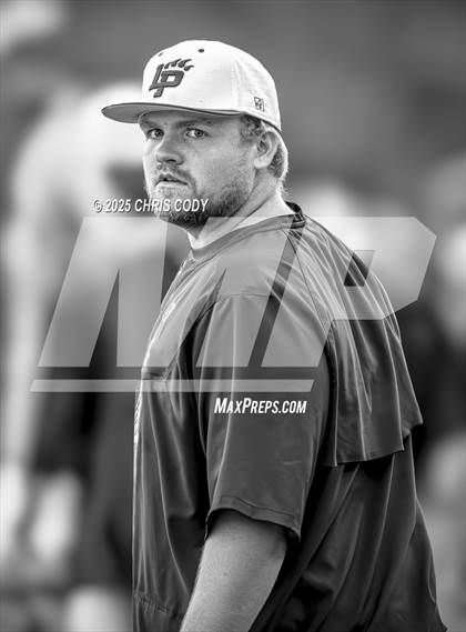 Thumbnail 2 in Liberty vs. Washington (UIL Baseball 4A D2 Bi-District) photogallery.