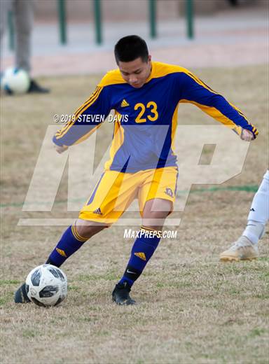 null - Photo 01