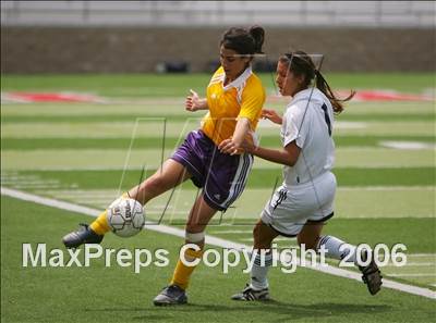 Thumbnail 3 in Capital Christian vs Escalon (D4 Section Final) photogallery.