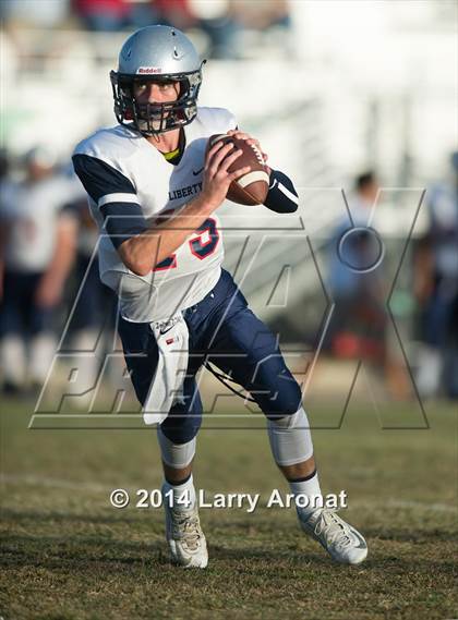 Thumbnail 1 in Liberty vs. Stockdale photogallery.