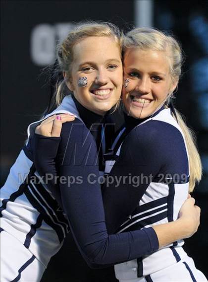Thumbnail 2 in Farragut @ Bearden photogallery.