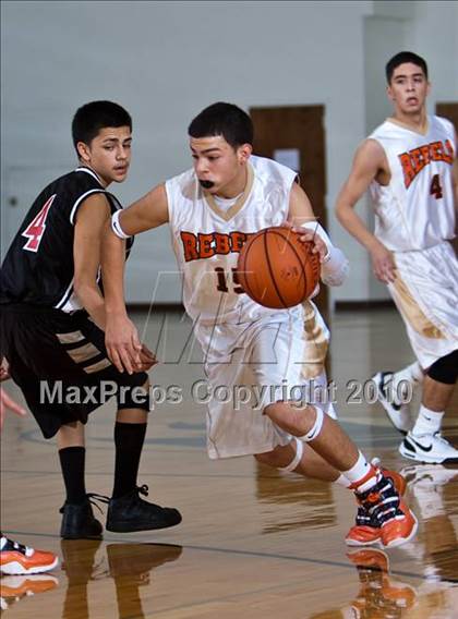 Thumbnail 2 in Mt. Carmel Academy vs. Chinquapin (Living Stones Tournament) photogallery.