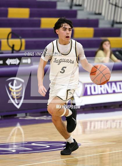 Thumbnail 2 in Johnson vs. Weiss (CTX Showcase) photogallery.