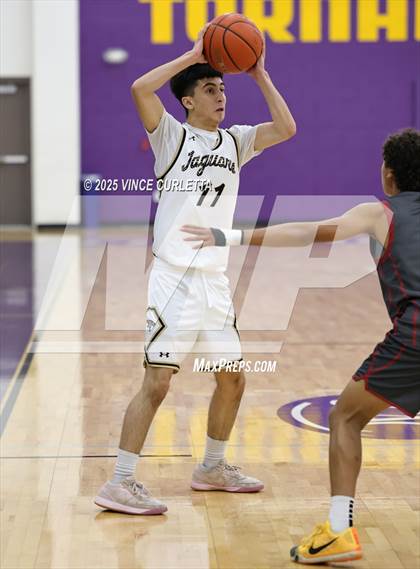 Thumbnail 3 in Johnson vs. Weiss (CTX Showcase) photogallery.