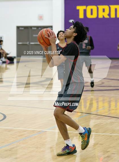 Thumbnail 2 in Johnson vs. Weiss (CTX Showcase) photogallery.