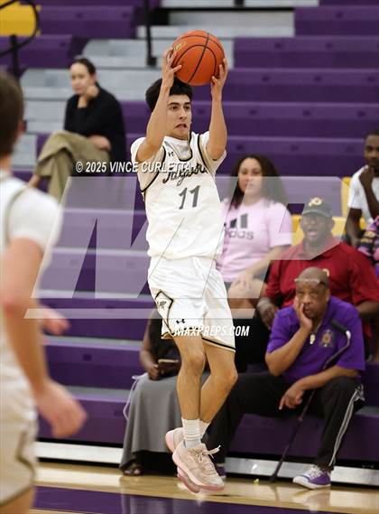 Thumbnail 1 in Johnson vs. Weiss (CTX Showcase) photogallery.