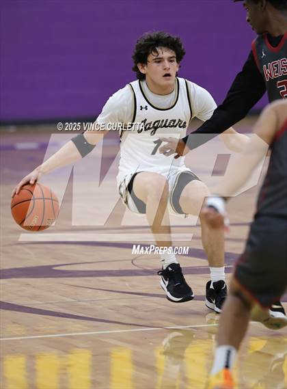 Thumbnail 2 in Johnson vs. Weiss (CTX Showcase) photogallery.