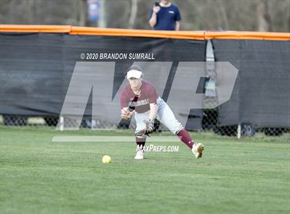 Thumbnail 3 in Thorsby vs Chilton County (Chilton County Tournament) photogallery.