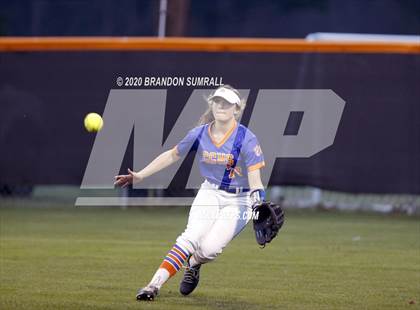 Thumbnail 3 in Thorsby vs Chilton County (Chilton County Tournament) photogallery.