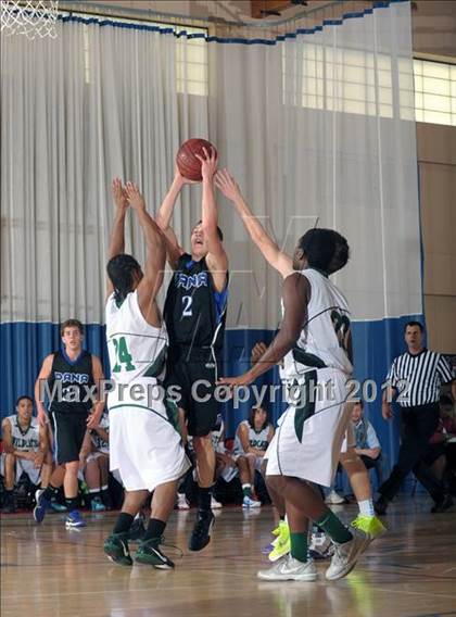 Thumbnail 3 in Dana Hills vs. Twentynine Palms (MaxPreps Holiday Classic) photogallery.