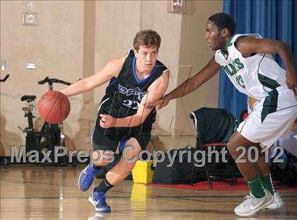 Thumbnail 1 in Dana Hills vs. Twentynine Palms (MaxPreps Holiday Classic) photogallery.