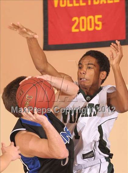 Thumbnail 2 in Dana Hills vs. Twentynine Palms (MaxPreps Holiday Classic) photogallery.