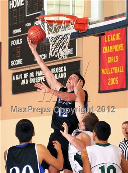 Thumbnail 1 in Dana Hills vs. Twentynine Palms (MaxPreps Holiday Classic) photogallery.
