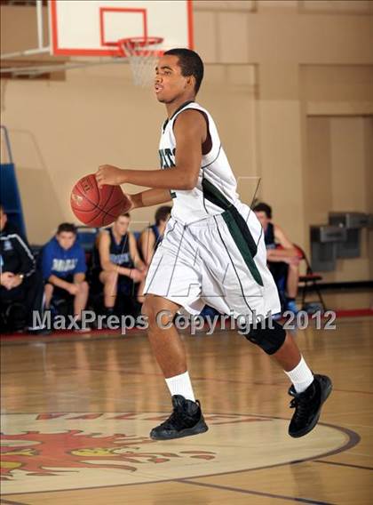Thumbnail 2 in Dana Hills vs. Twentynine Palms (MaxPreps Holiday Classic) photogallery.