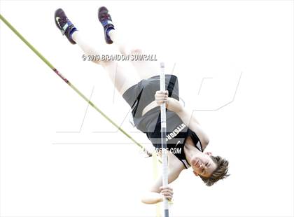 Thumbnail 1 in Scottsboro Invitational (Pole Vault) photogallery.