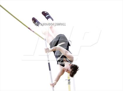 Thumbnail 2 in Scottsboro Invitational (Pole Vault) photogallery.