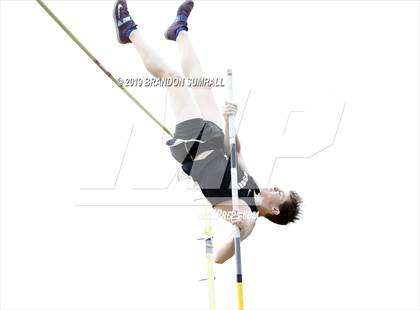 Thumbnail 2 in Scottsboro Invitational (Pole Vault) photogallery.