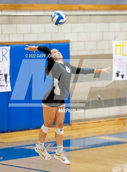 Thumbnail 3 in Whitney @ Rocklin photogallery.