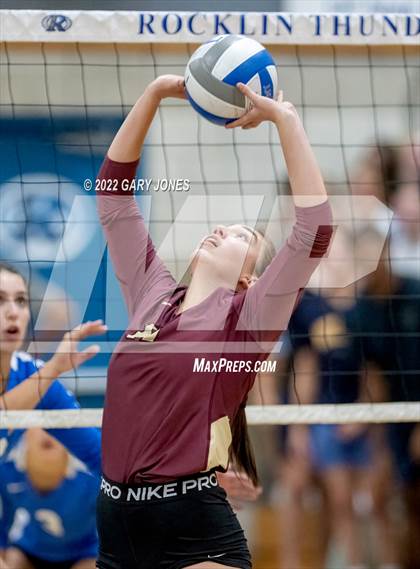 Thumbnail 1 in Whitney @ Rocklin photogallery.