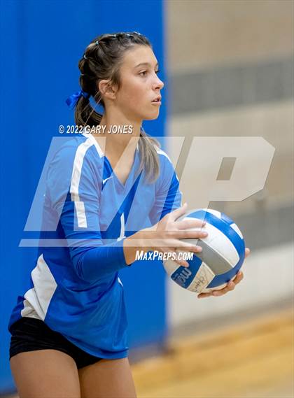 Thumbnail 3 in Whitney @ Rocklin photogallery.